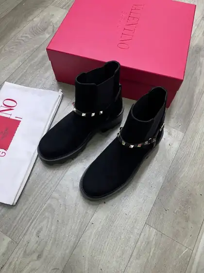 QC Valentino Garavani Belt 6667618917 2