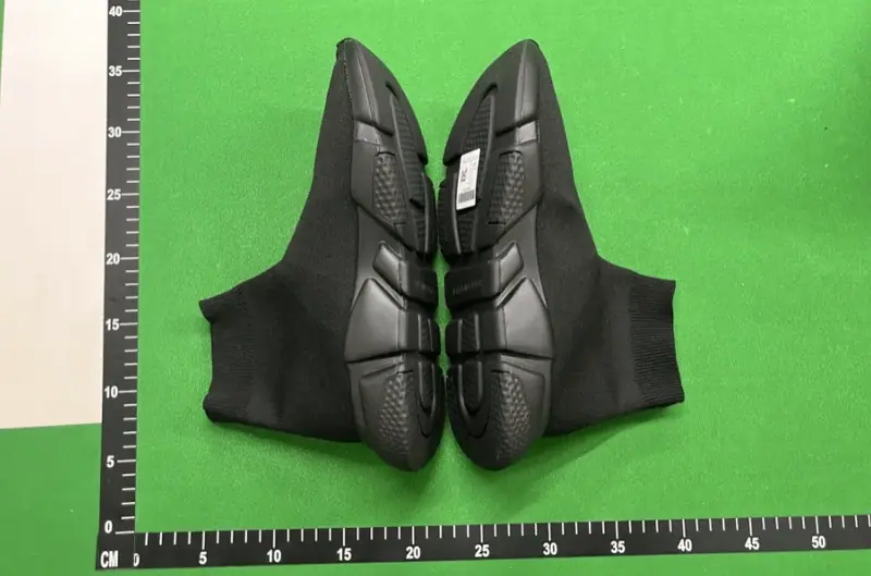 Balenciaga Speed Trainer — Black · Socks foto QC real 3