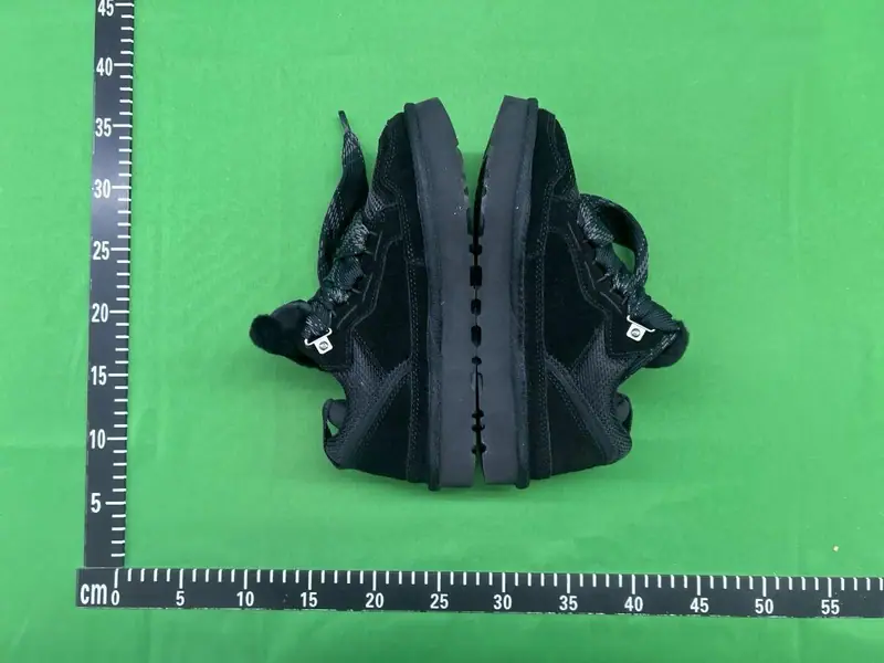 UGG Lowmel foto QC real 2