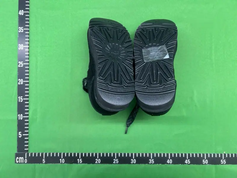 UGG Lowmel foto QC real 5