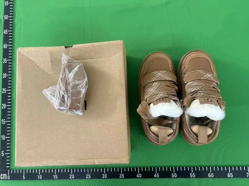 UGG Lowmel foto QC real 6