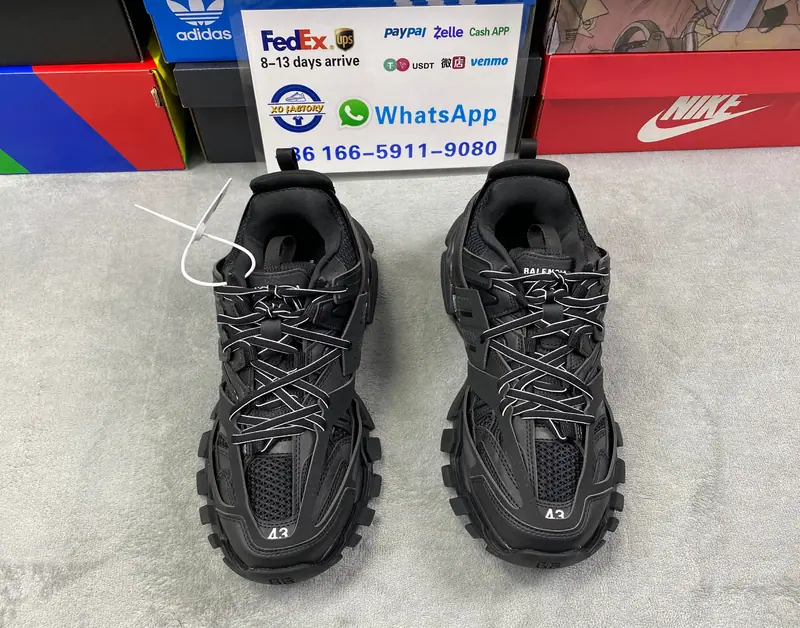 Balenciaga Track Sneaker Triple Black foto QC real 2