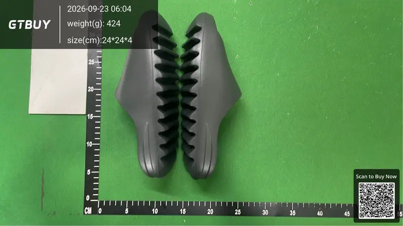 Adidas Yeezy Slide foto QC real 2