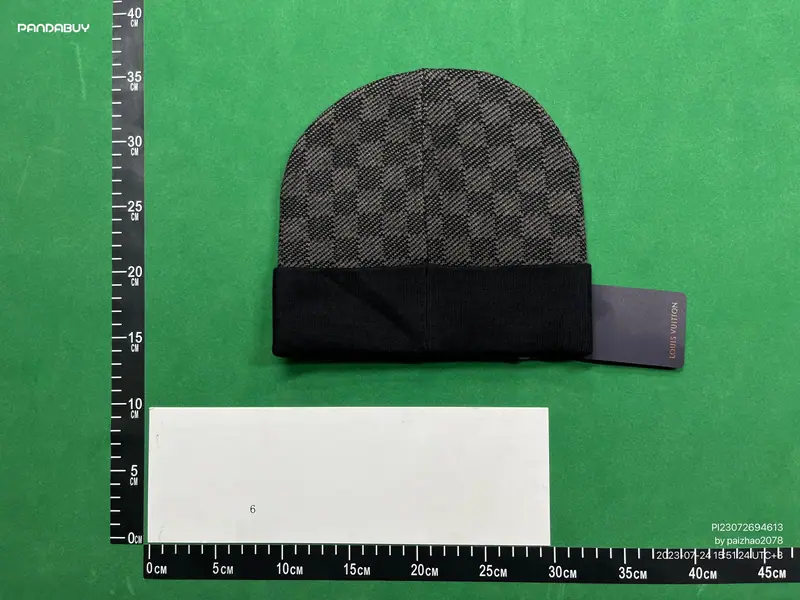 Broken Planet Beanie foto QC real 2