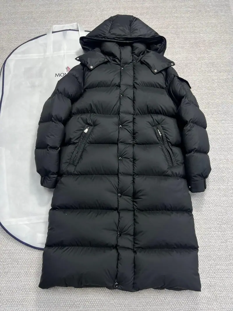 Moncler Hanoverian foto QC real 1