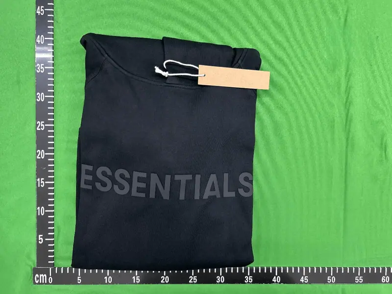 Foto de la comunidad Essentials Hoodie - High 7765635513 3