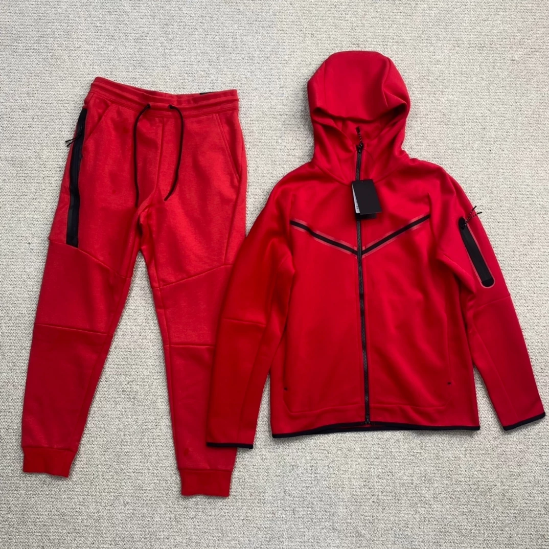 Nike Tech photo 49