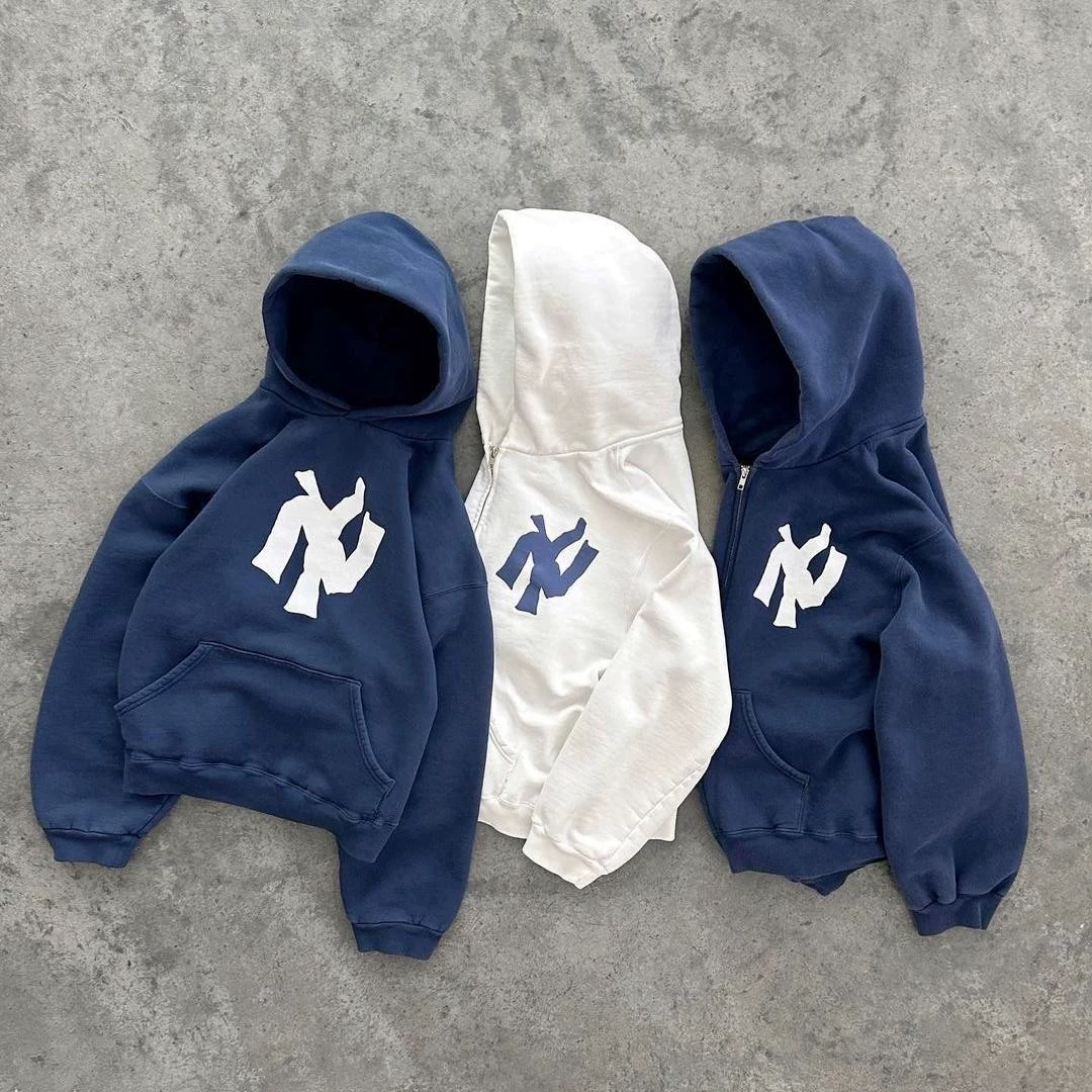 Akimbo Hoodie photo 6