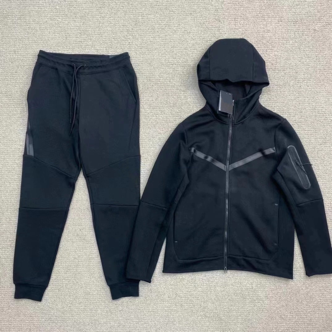 Nike Tech photo 9
