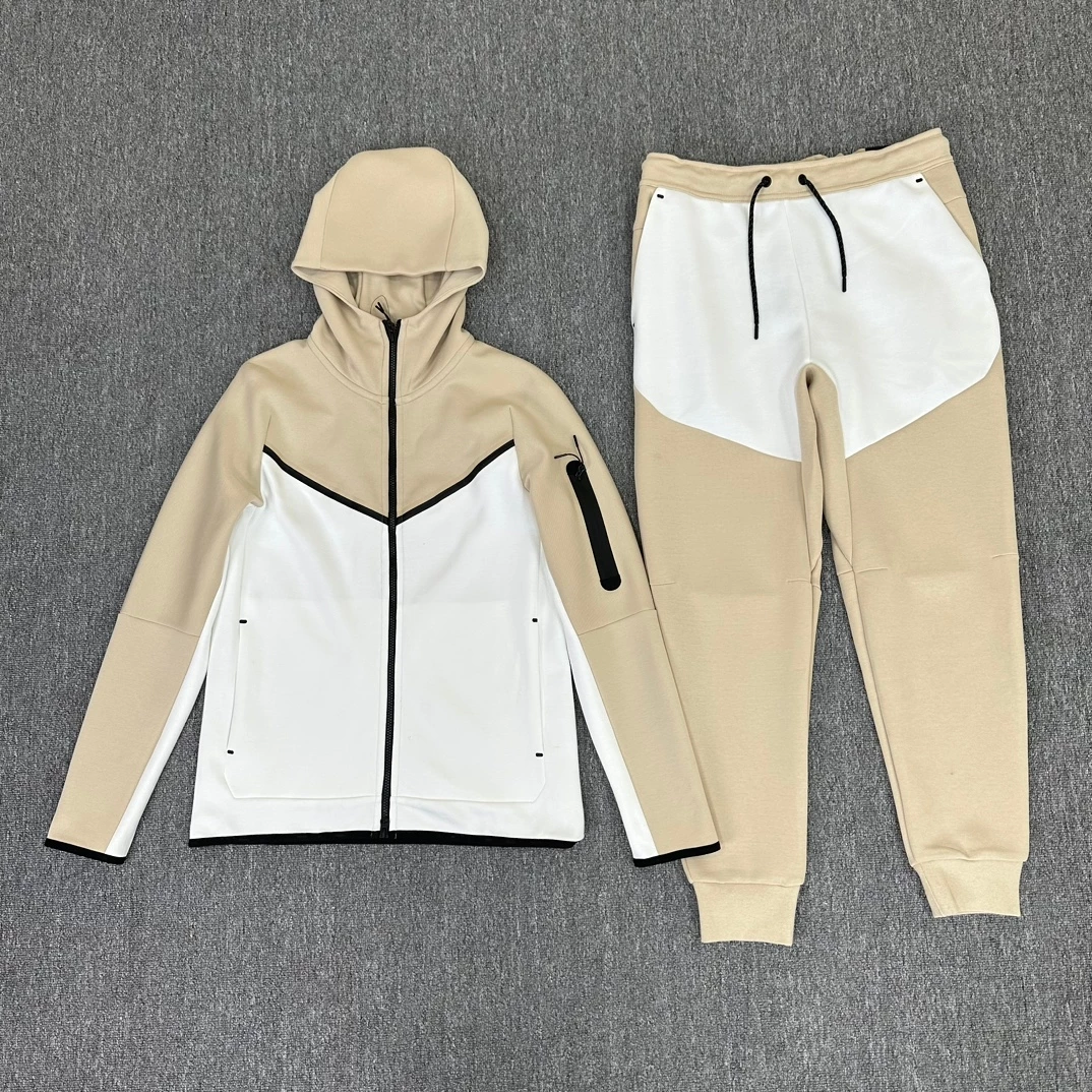 Nike Tech photo 51
