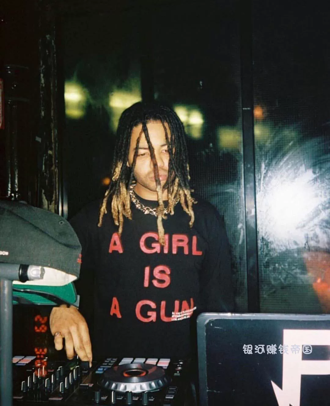 A girls is a gun Clothing photo 3