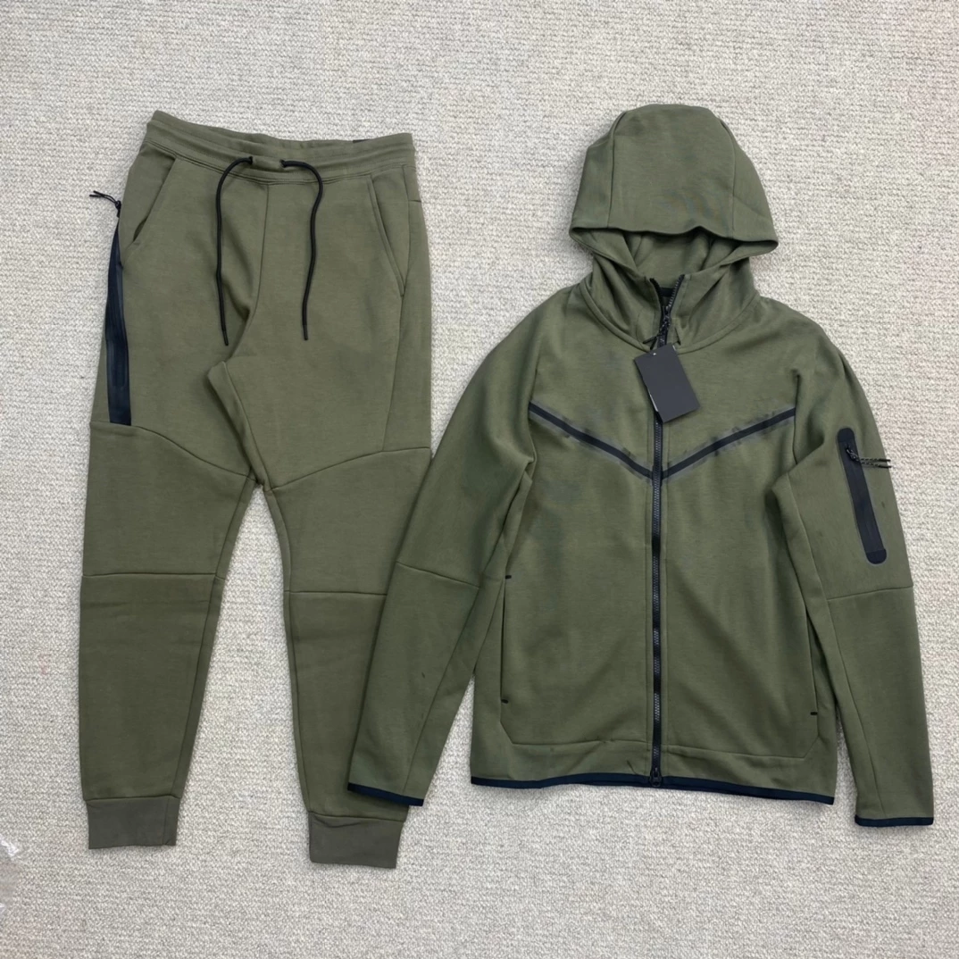 Nike Tech photo 40