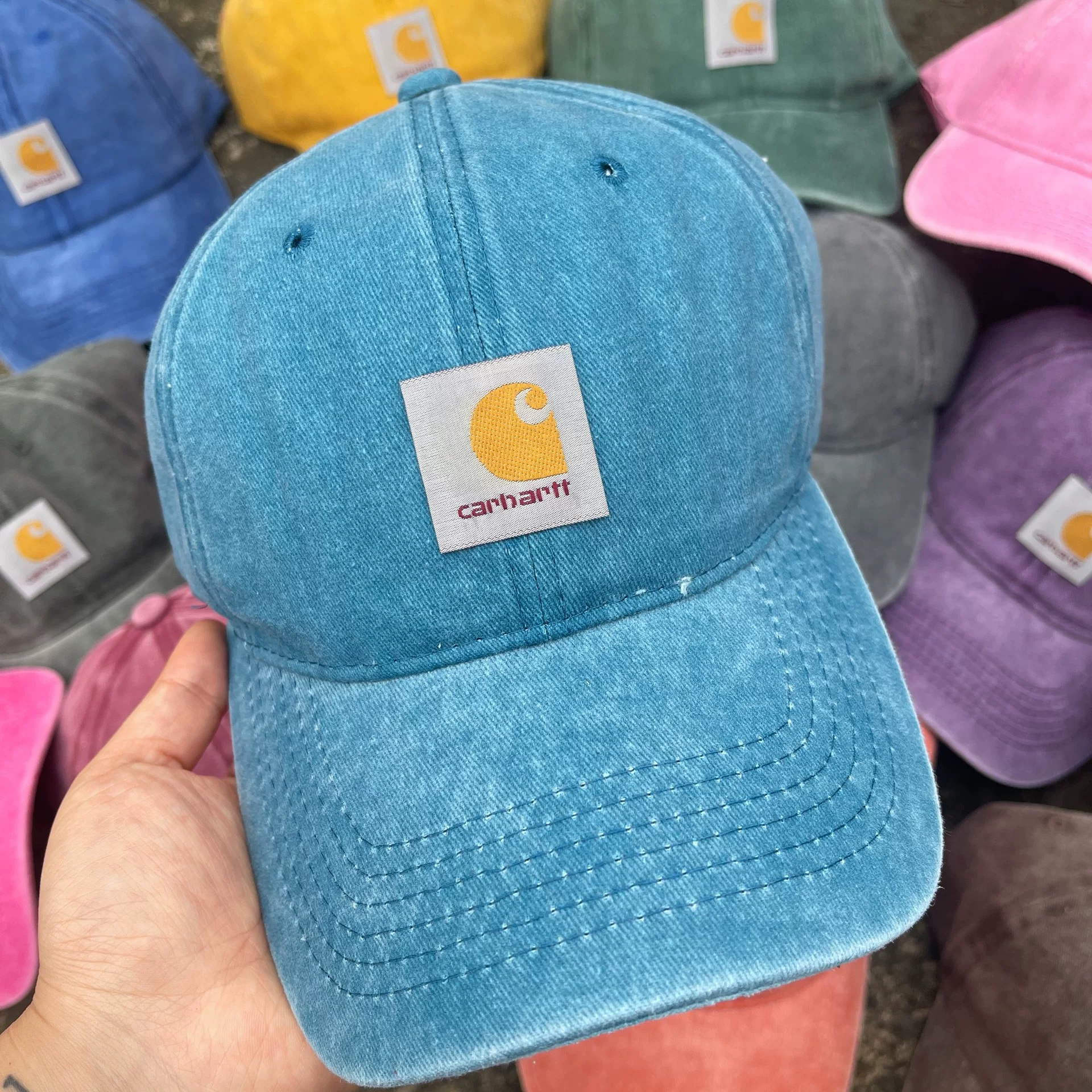 GORRA CARHAT photo 2