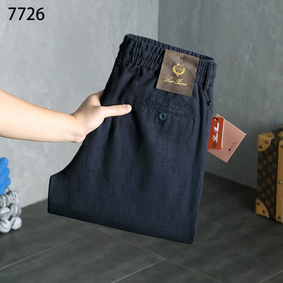 PANTALONES LORO PIANA photo 3