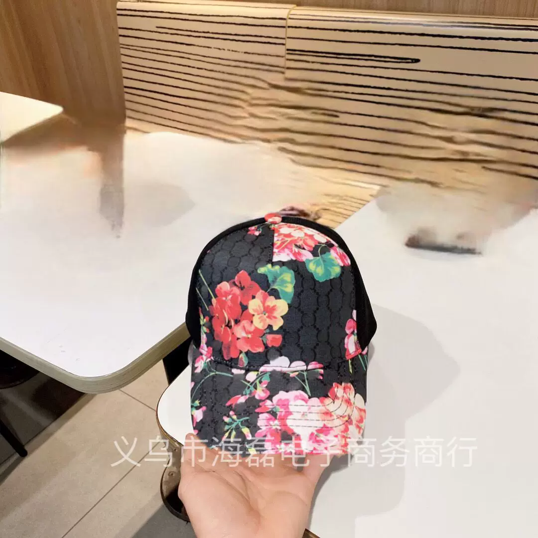 Gucci Animals Caps photo 5