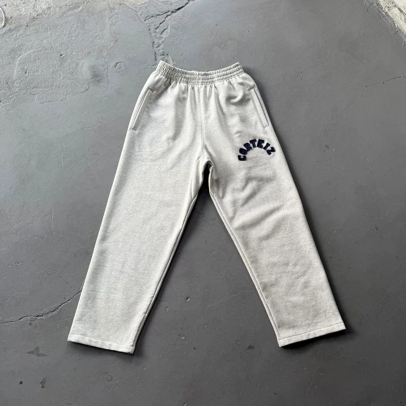 PANTALONES CORTEIZ photo 5