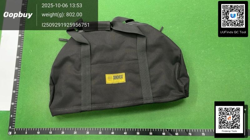 QC Black & White Bucket Bag 7234204267 2