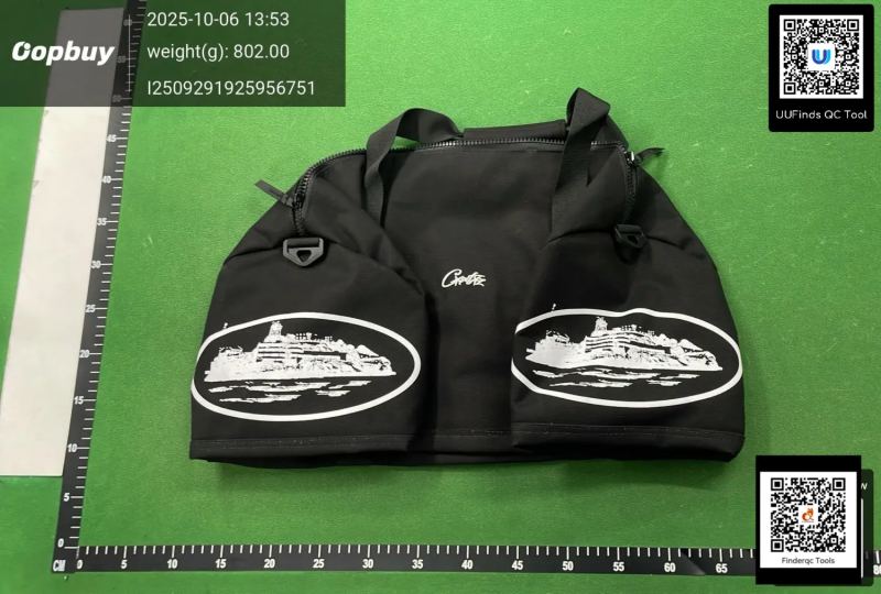 QC Black & White Bucket Bag 7234204267 1
