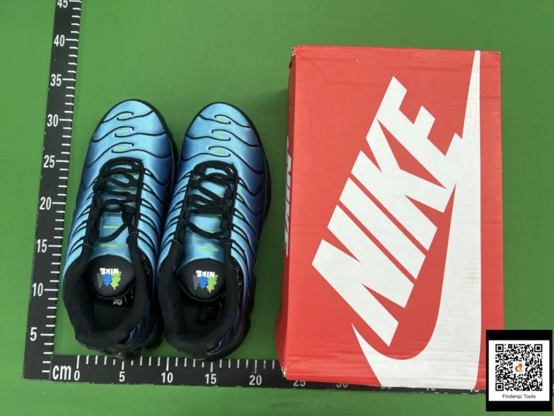 QC Max Plus TN Sneakers 7286521907 6