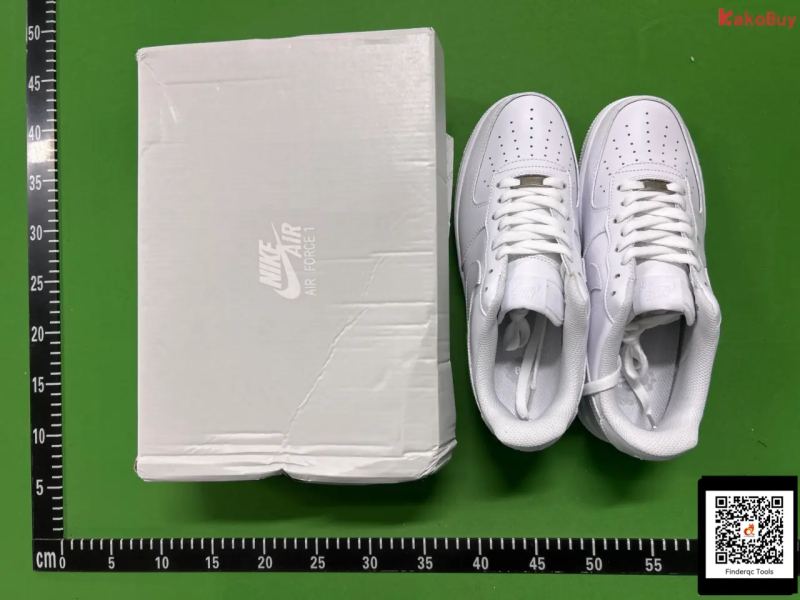 QC White Casual Sneakers 7452943943 5