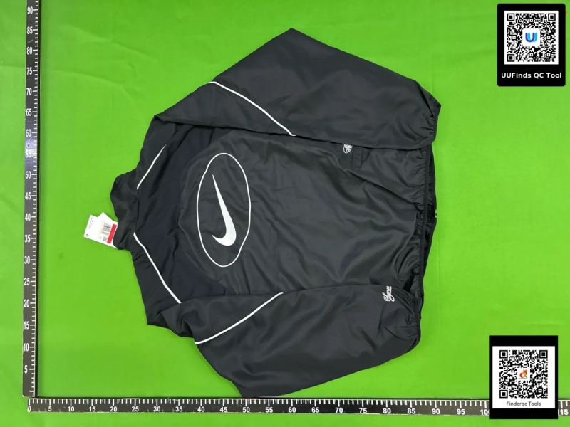 QC Line Sports Suit 7496396918 1