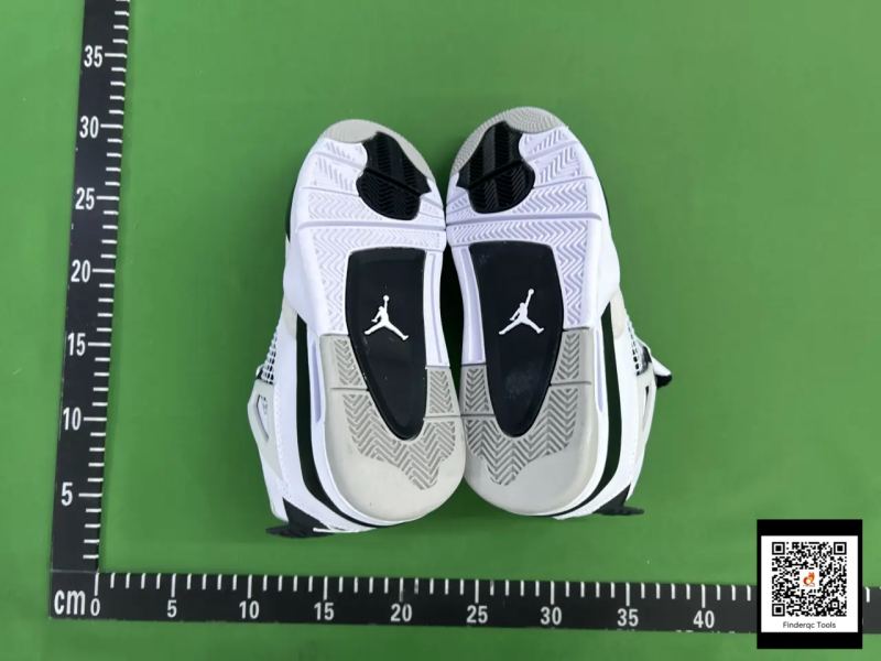 QC Putian shoe factory directly supplies AJ4 electric mother yellow black red white cat white Oreo black cat Joe 4 men's and women's basketball shoes 7583396516 1