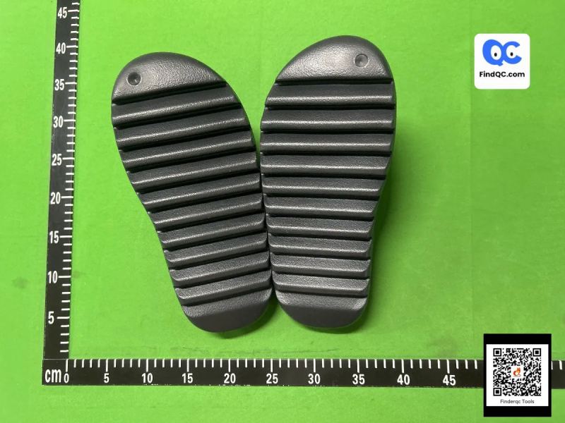 QC Yeezy Slide Logo Steel Print Original Box 7656135467 4