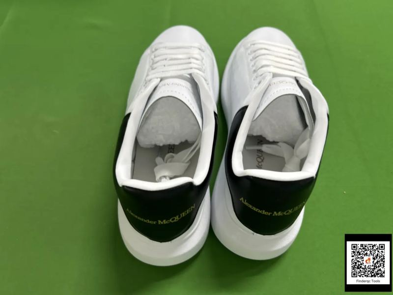 QC McQueen White Shoes for Men and Women Couples, Height-Increasing Trendy Casual Board Shoes 7737891869 7