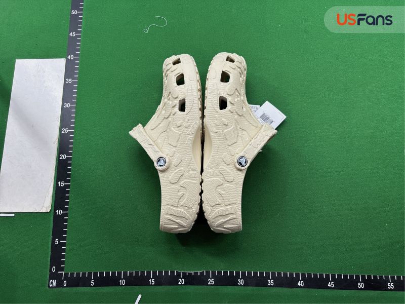 QC Crocs Slippers 14 Colorways Premium Quality foto 4