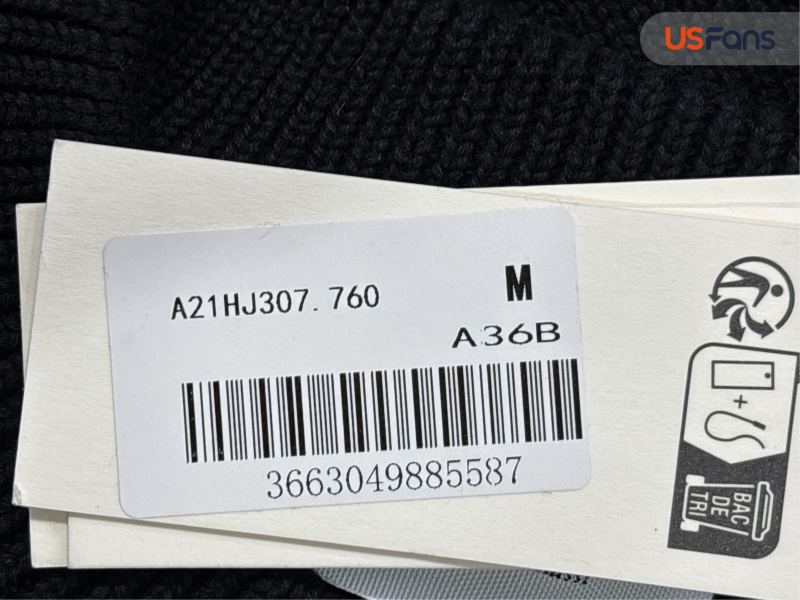 QC Ami Sweater foto 1