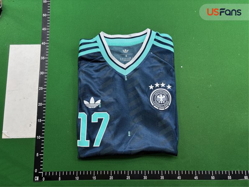 QC 2026 FIFA World Cup Germany away Player version foto 4