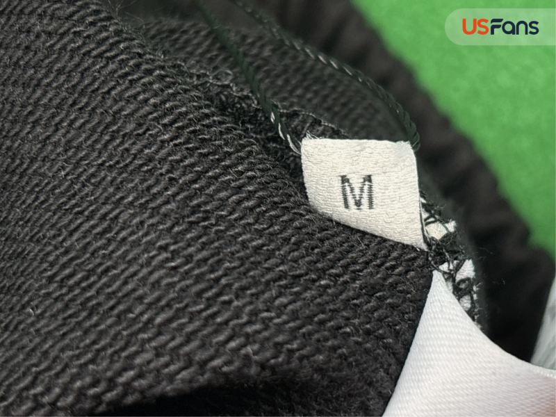 QC Shorts Ami Paris foto 1