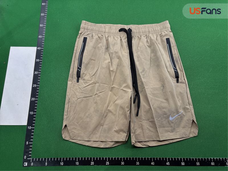 QC Shorts Nike foto 2