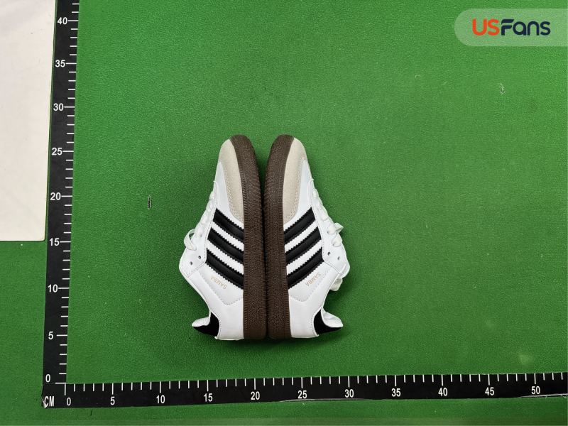 QC Children Adidas Samba foto 5