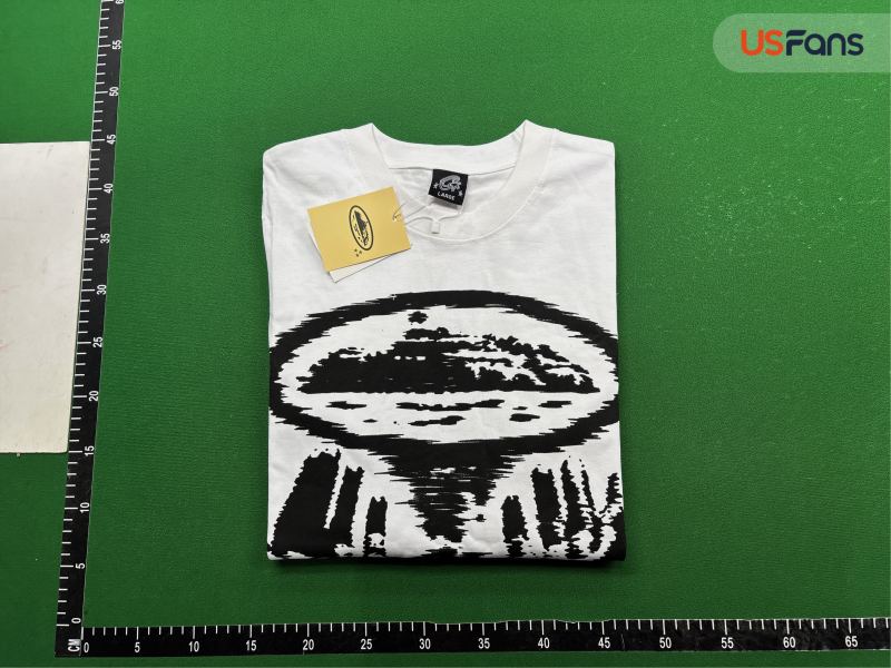 QC Camiseta Corteiz foto 4