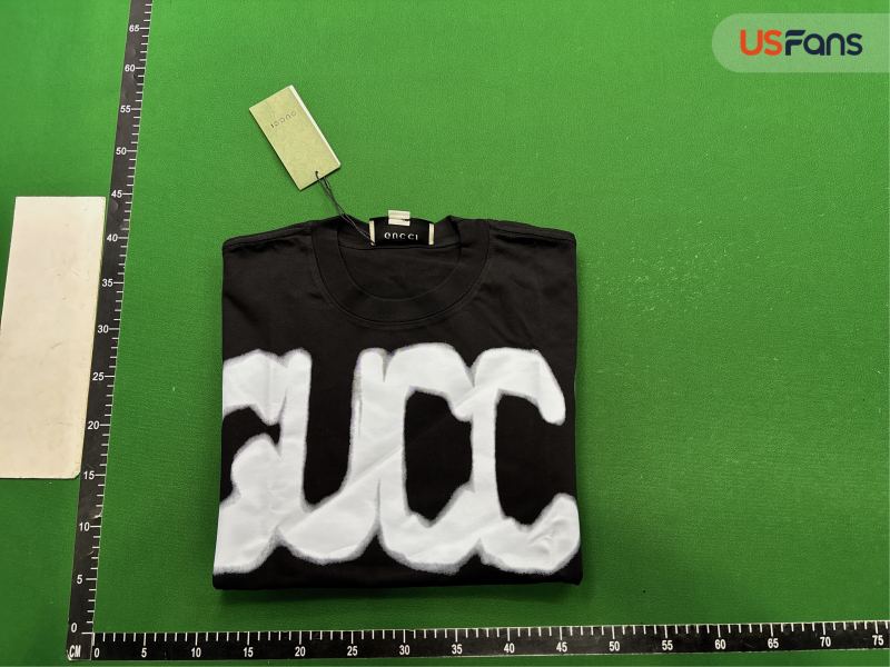 QC Camiseta Gucci foto 4