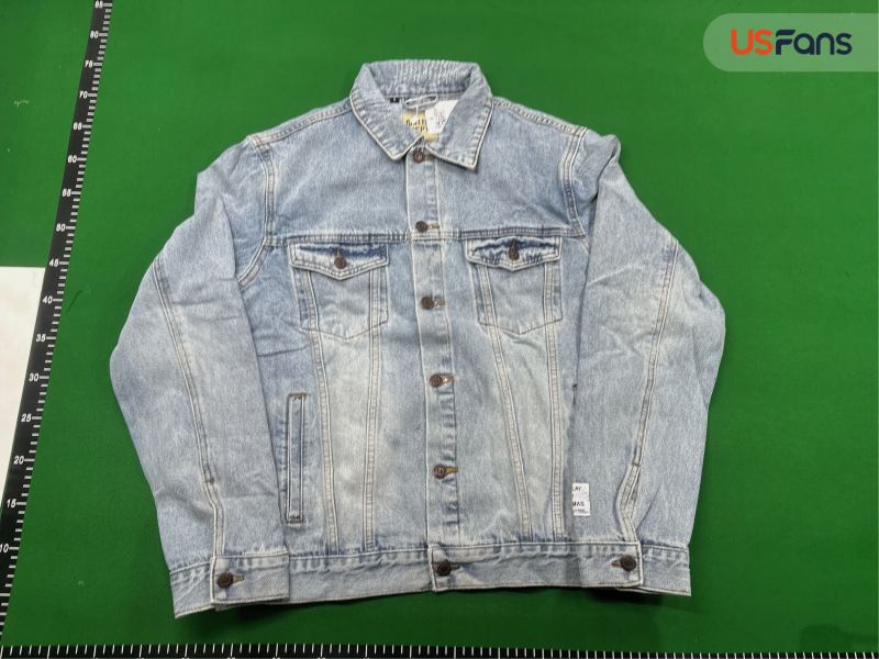 QC Chaqueta Gallery Dept foto 2