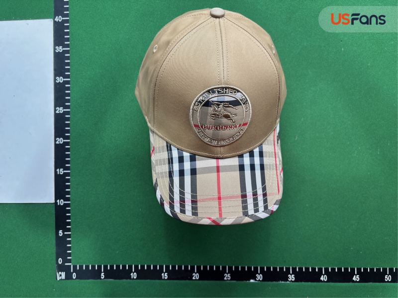 QC Gorra Burberry foto 1