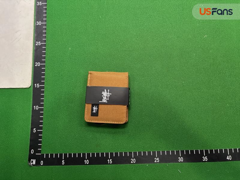 QC Cartera Stussy foto 3