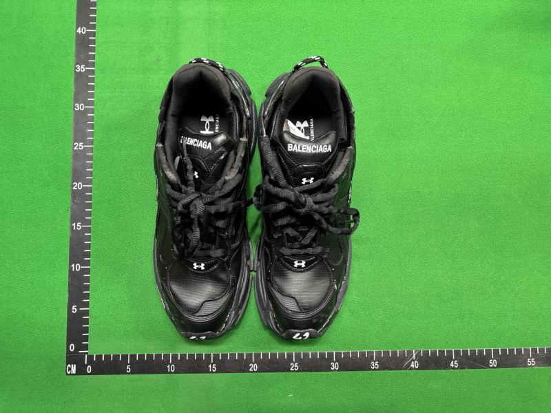 QC BLCG Mold Runner 2.0 7563981183 6