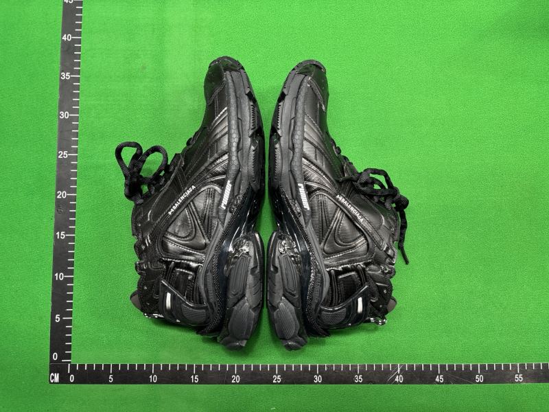 QC BLCG Mold Runner 2.0 7563981183 5