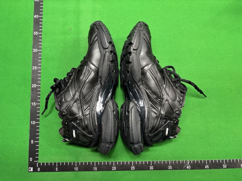 QC BLCG Mold Runner 2.0 7563981183 4