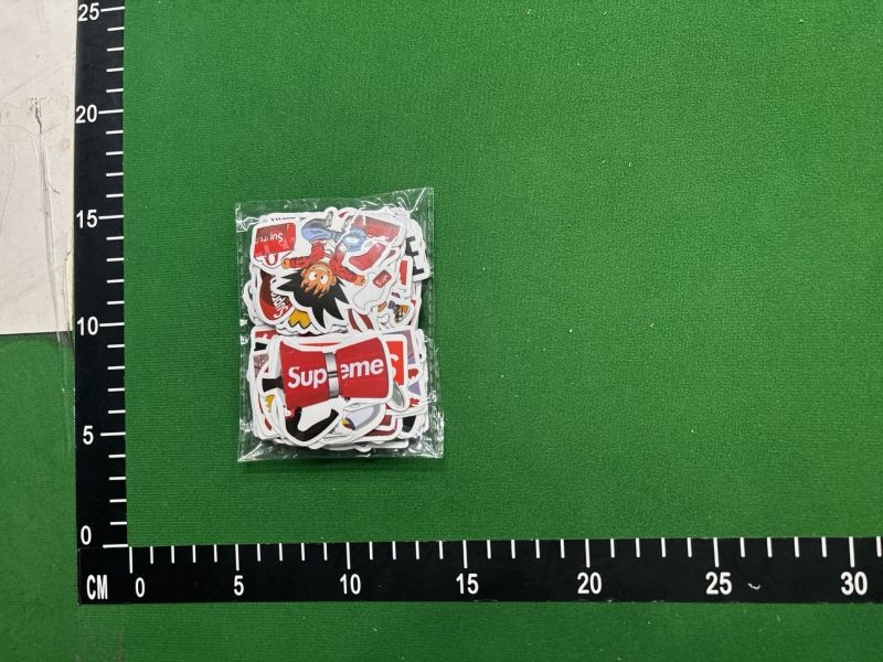 QC Supreme Vans Jordan Kaws 100 Stickers foto 3