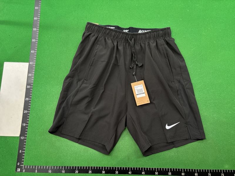 QC Shorts Nike foto 2