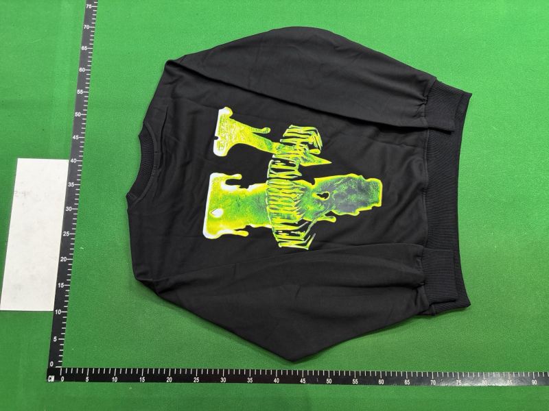 QC Vlone Hoodie foto 3