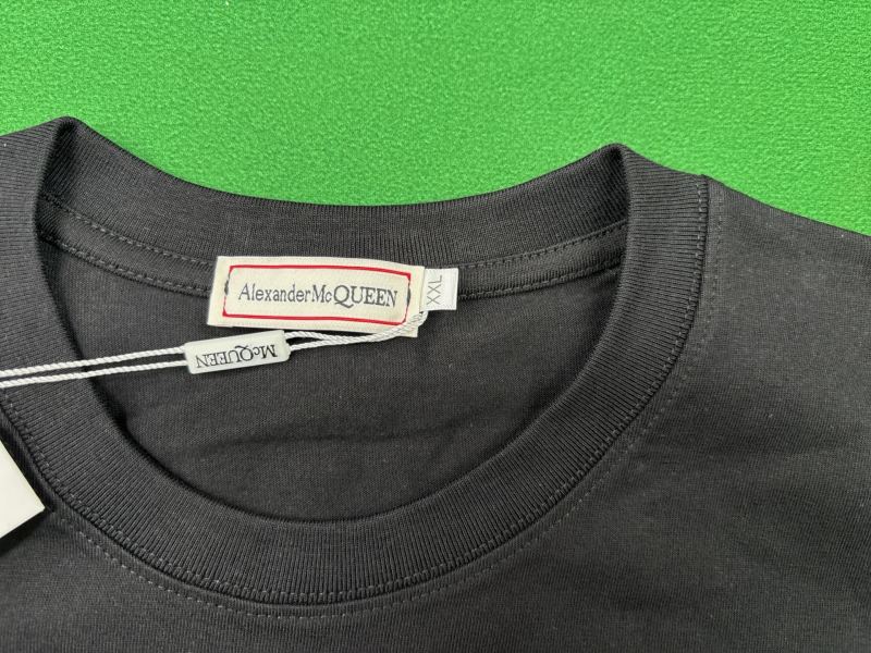 QC Alexander Mcqueen foto 1