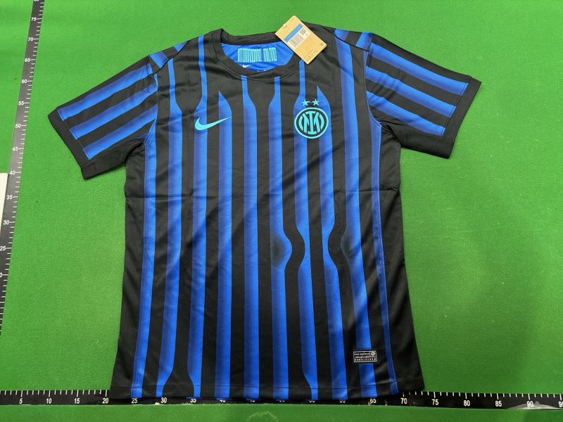 QC Jersey Football foto 2