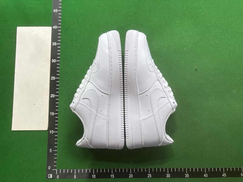 QC Nike Air Force 1 foto 4