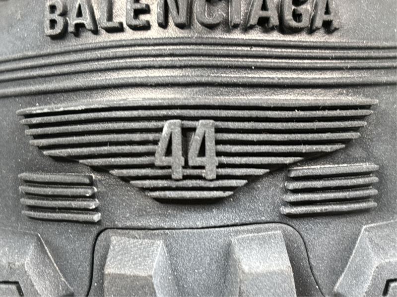 QC Balenciaga Defender foto 2
