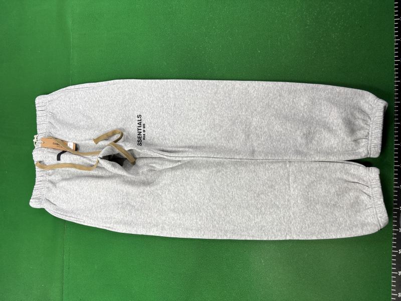 QC Sudadera Essentials foto 3